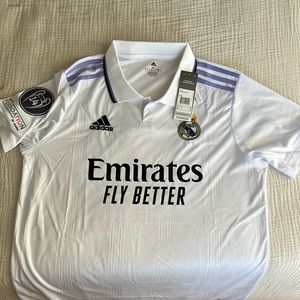 Real Madrid jersey official 2022/2023 - M - NEW!!!